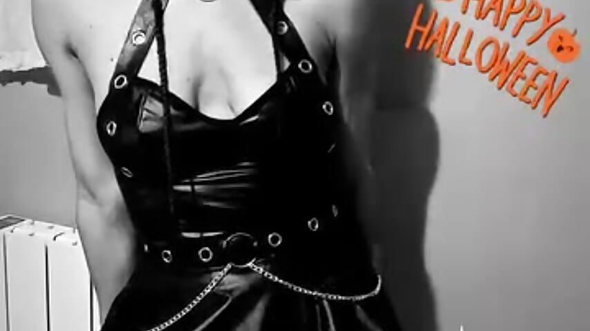 Kinky Haloween - video by SianaBanks cam model