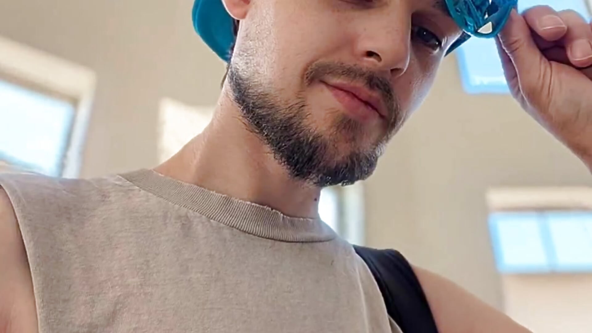 Can I help you - video by j_ray95 cam model