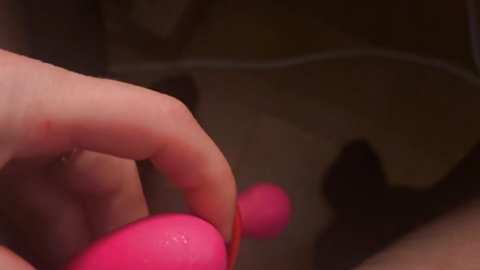 How wet I got tonight 💦😈 – video od webkamerové modelky MommyScarletEire