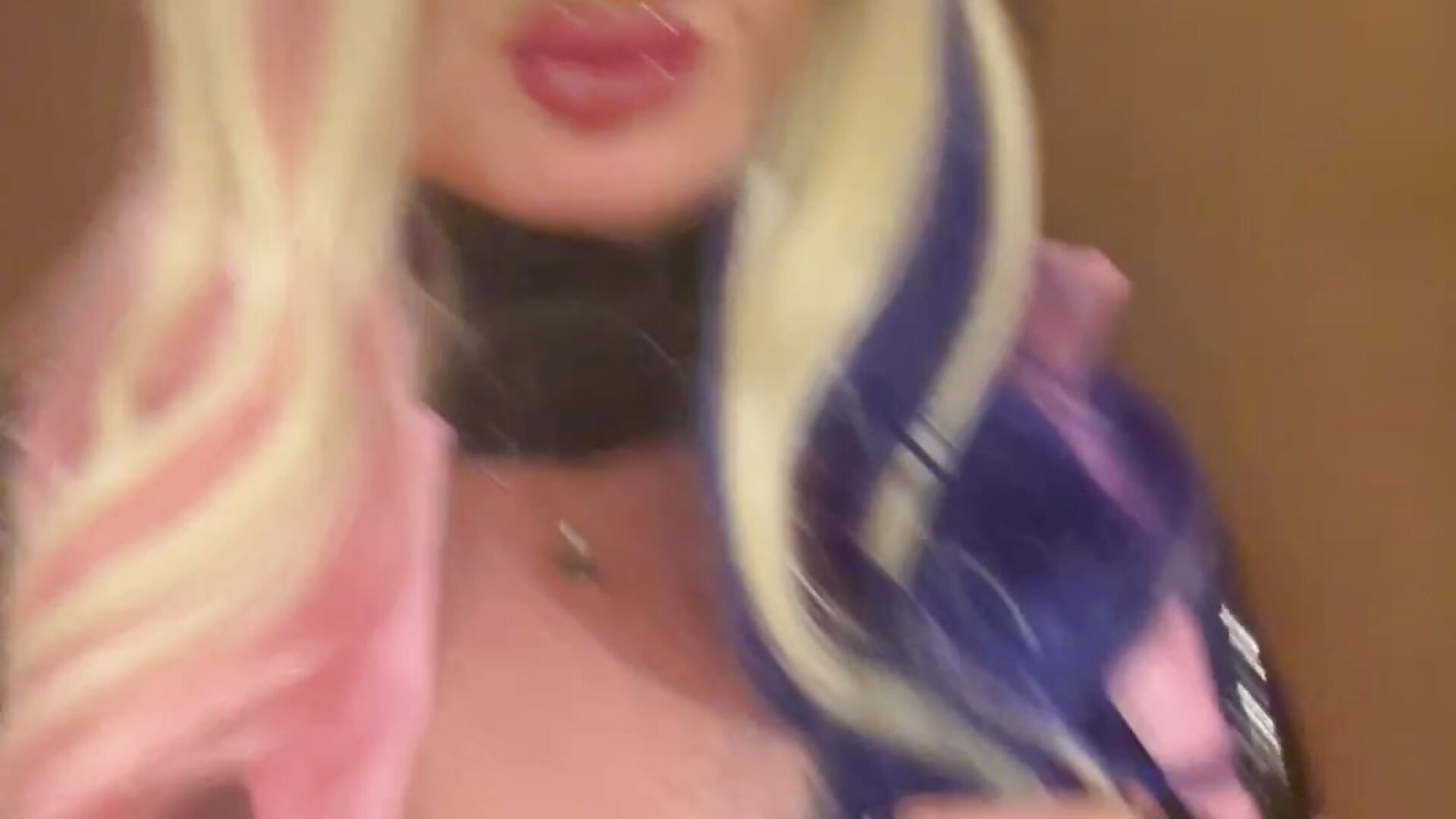 Good girl gone bad👀 - video by MommyScarletEire cam model