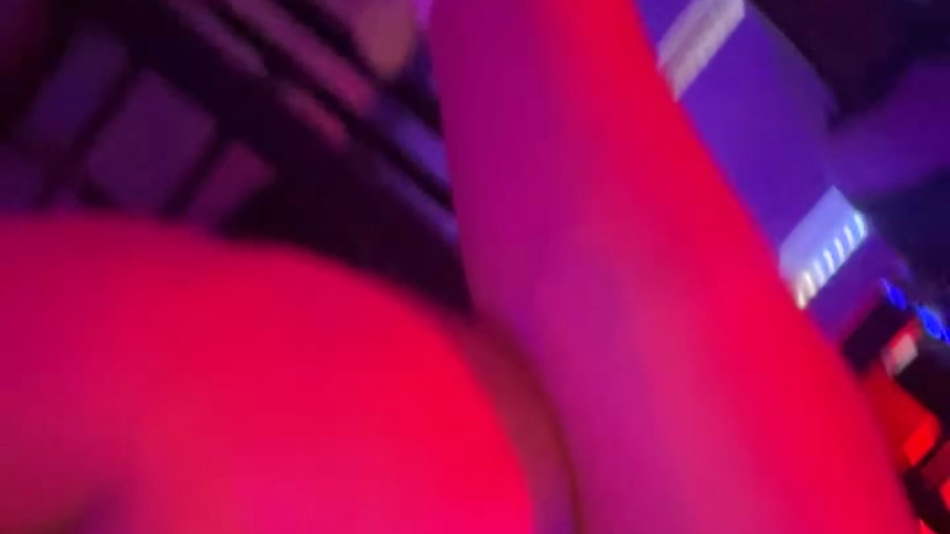 Mommy on the pull 😜 - video by MommyScarletEire