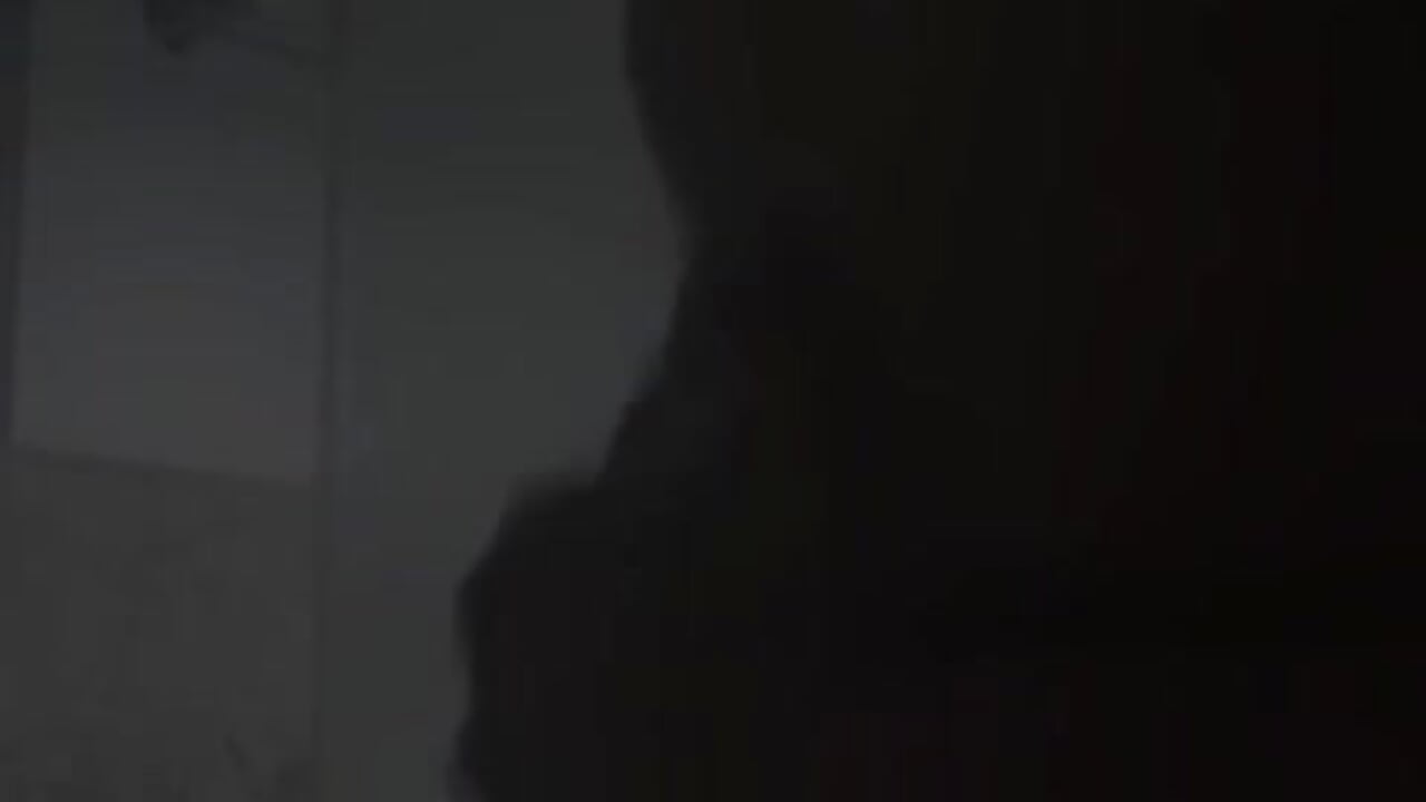 When the water caresses my skin - video by mrhot_night cam model