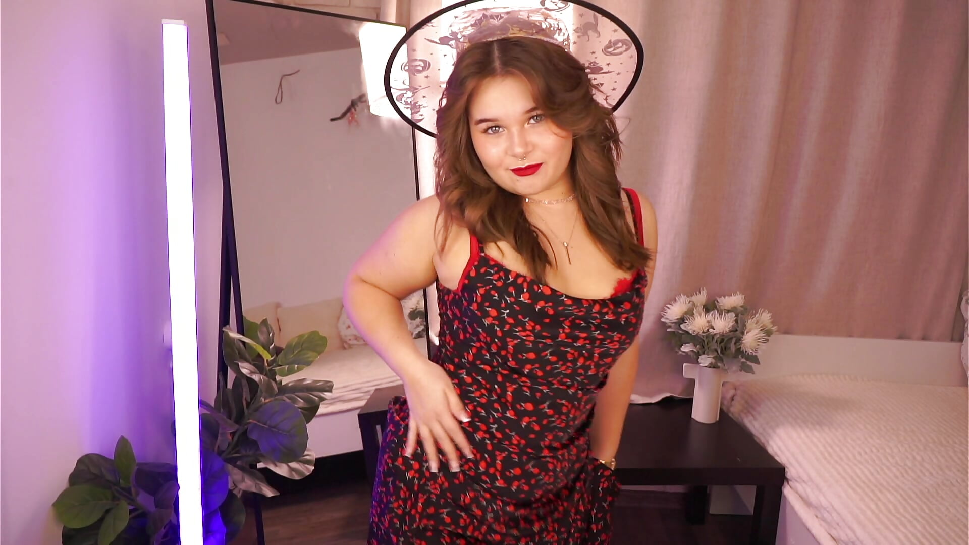 witch again - video by Anna_Nicol cam model