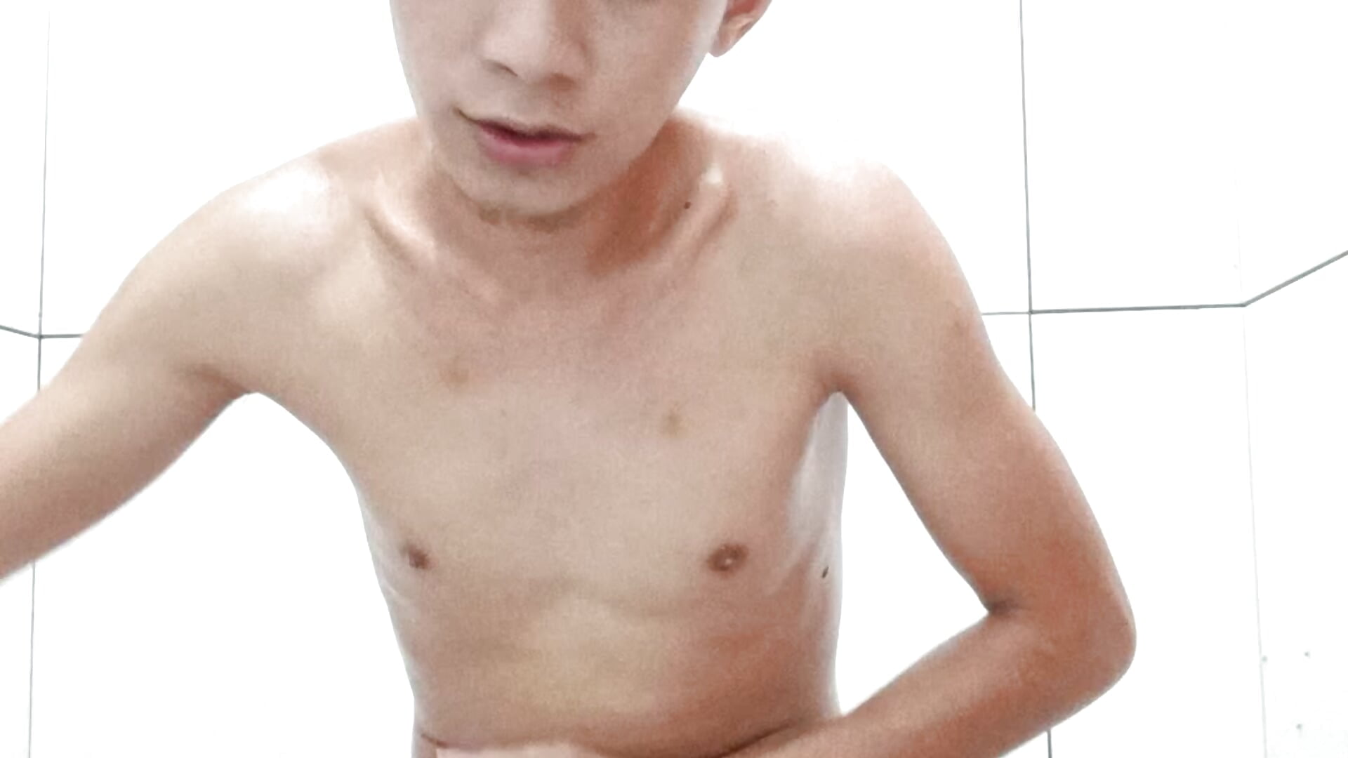 Shower/bathShow + Masturbate/Jerkoff  = 💦Cumshow💦