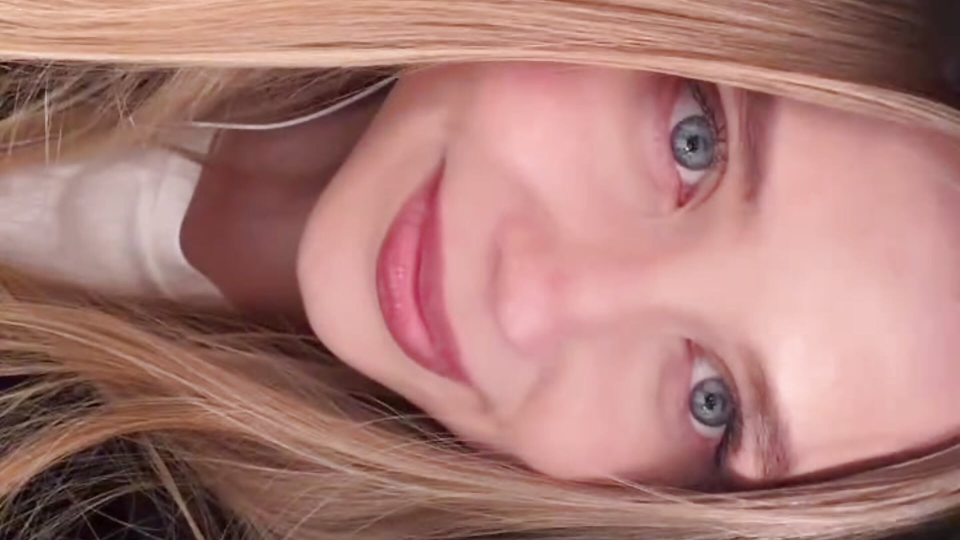 lip syncing – Miablueye kameramodell videója