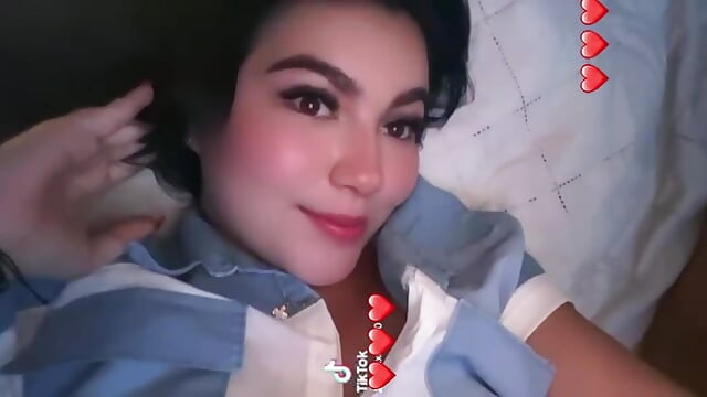 ?? “Tomorrow I return at my regular schedule. I’m waiting for you with lots of love, irresistible he - відео від вебкаммоделі MiaaFarrel