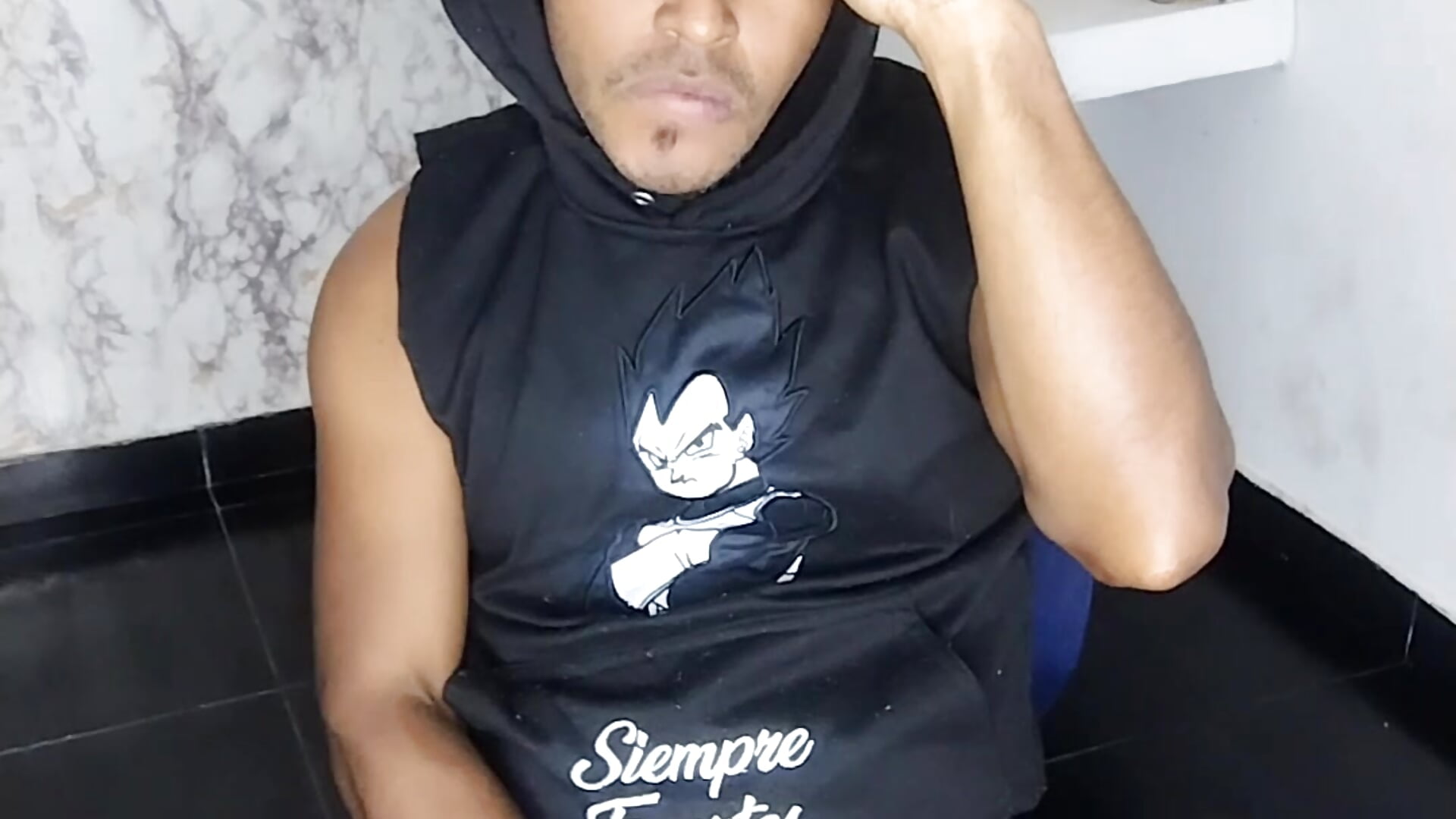 All my milk for you - video của người mẫu cam Adam_Morgan2