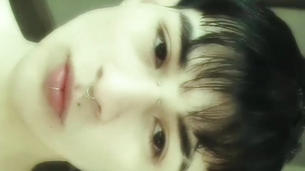 . - AleAurarashi 캠 모델의 동영상