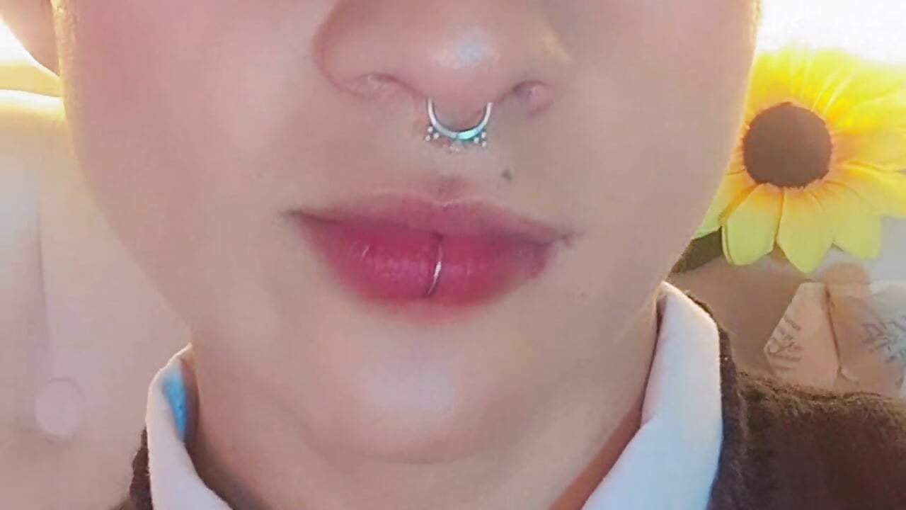 kisses baby - video của người mẫu cam AleAurarashi