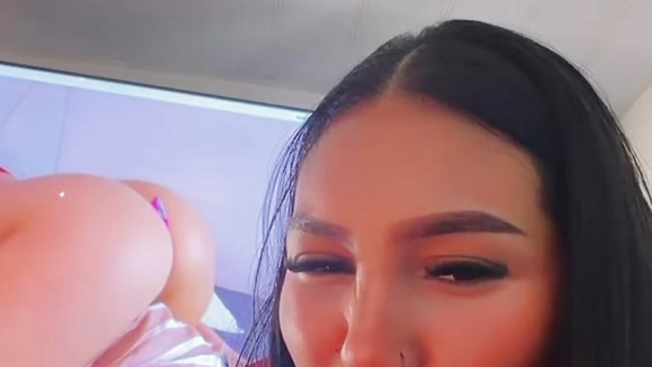 how is this video?🥵🔥 - video by elzafuentes1 cam model