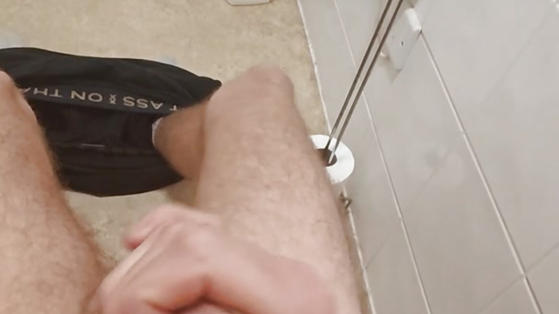 Fast Wank + Cumshot💦 - video by MPlays4u cam model