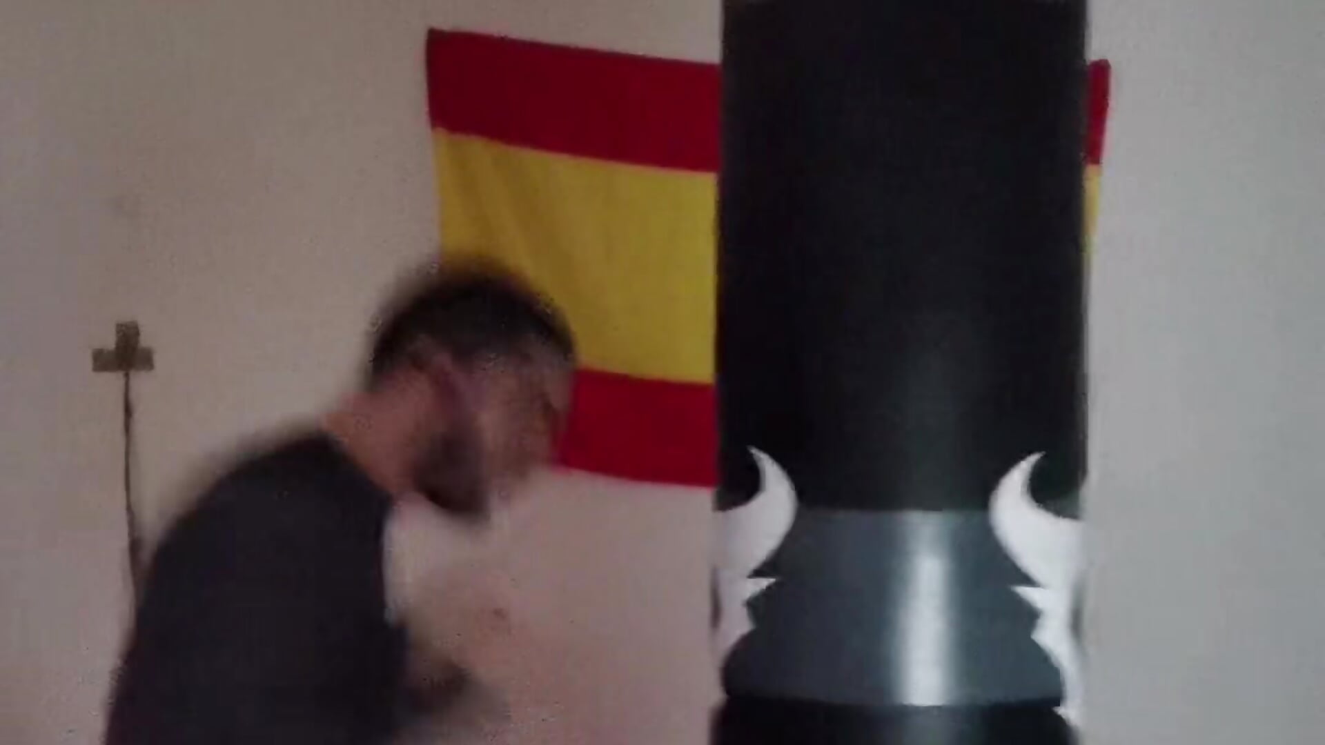 1000040615 - video by EyesNeverLies cam model