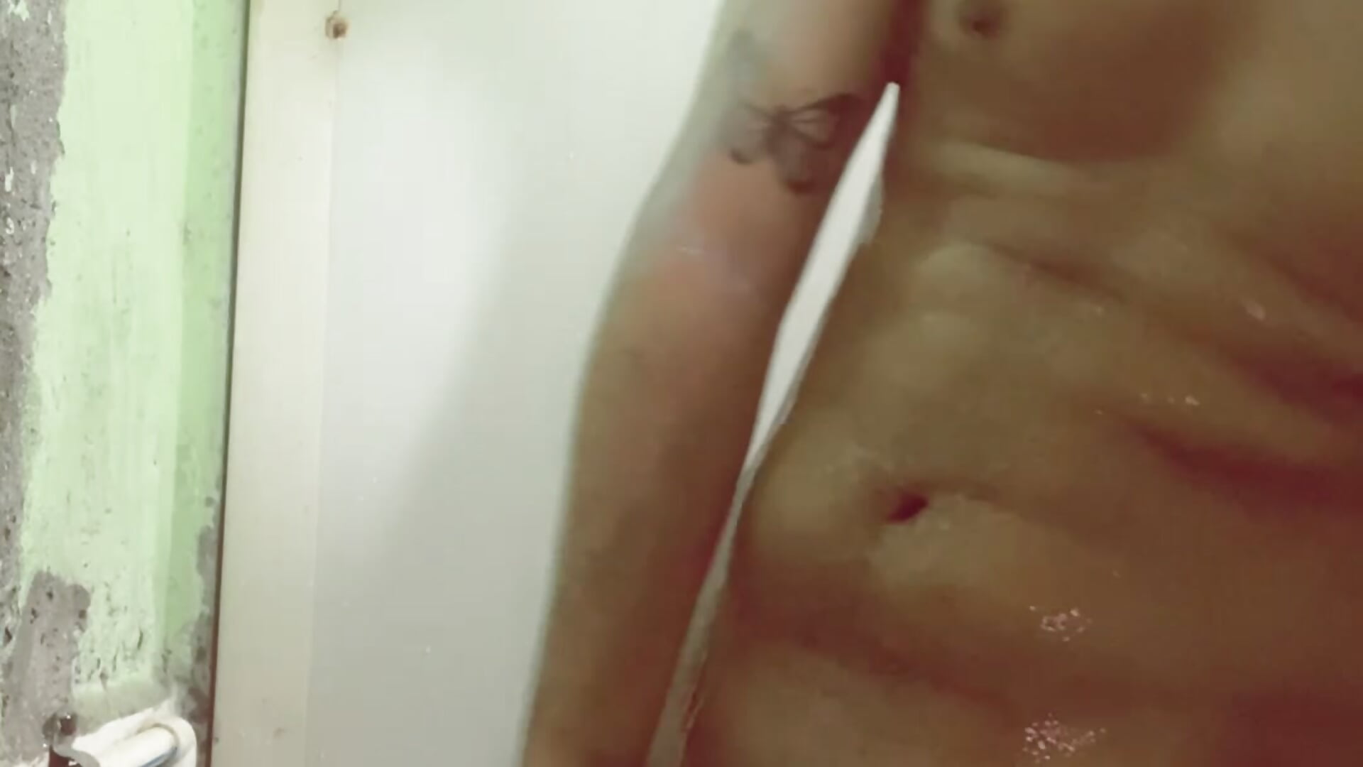 SHOWER LIVE - full nude with face