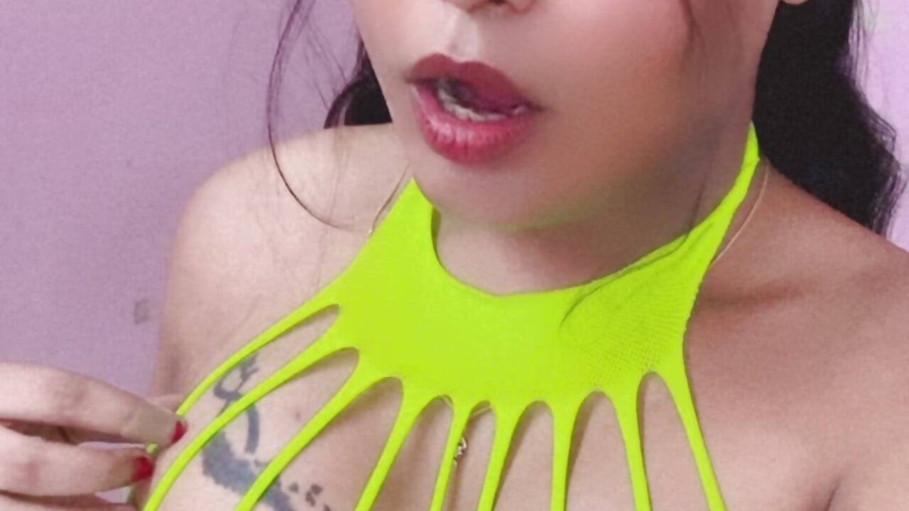 profile-intro-video-1788682384 - video by bablyyyy cam model