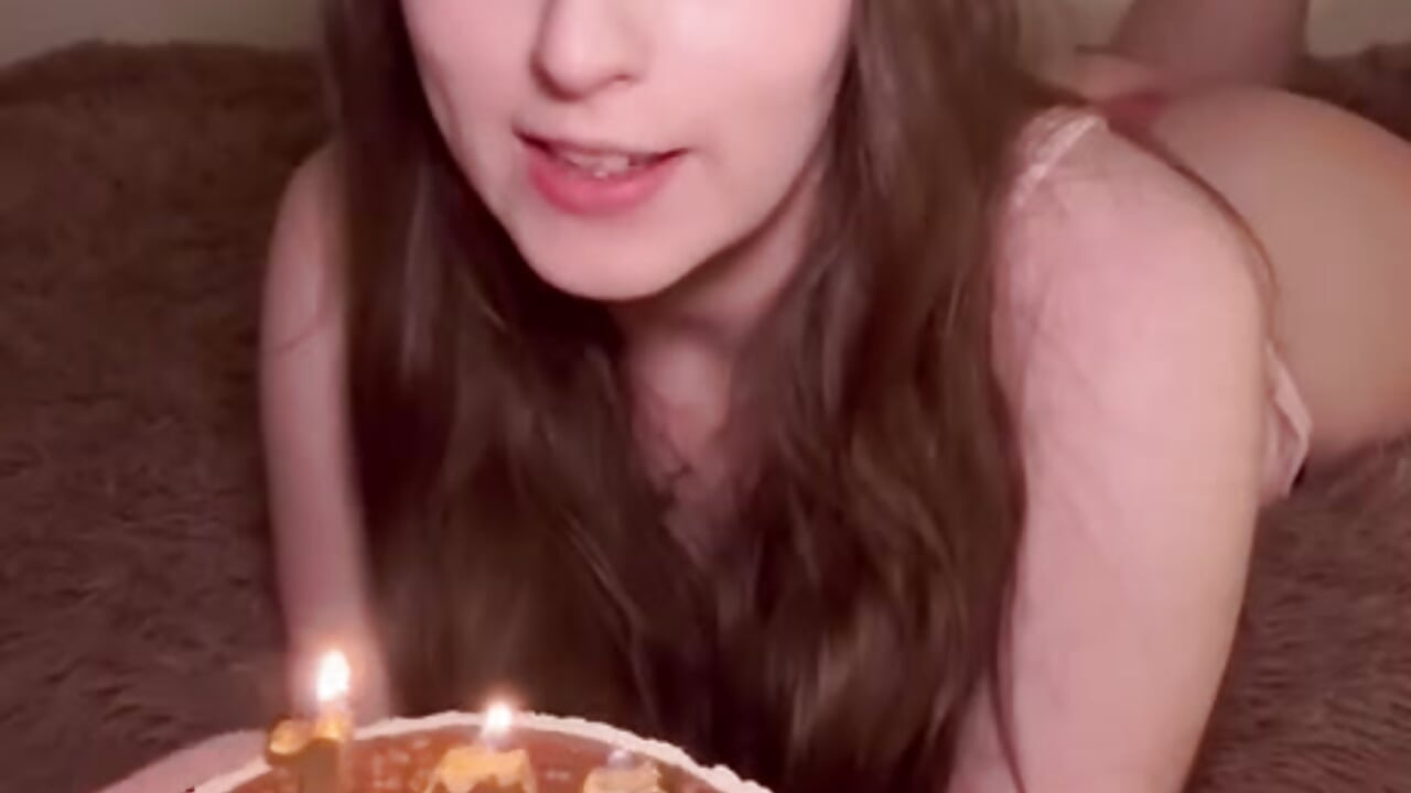 🍰THANK YOU FOR 100'000🍰 - FroggyAnna 캠 모델의 동영상