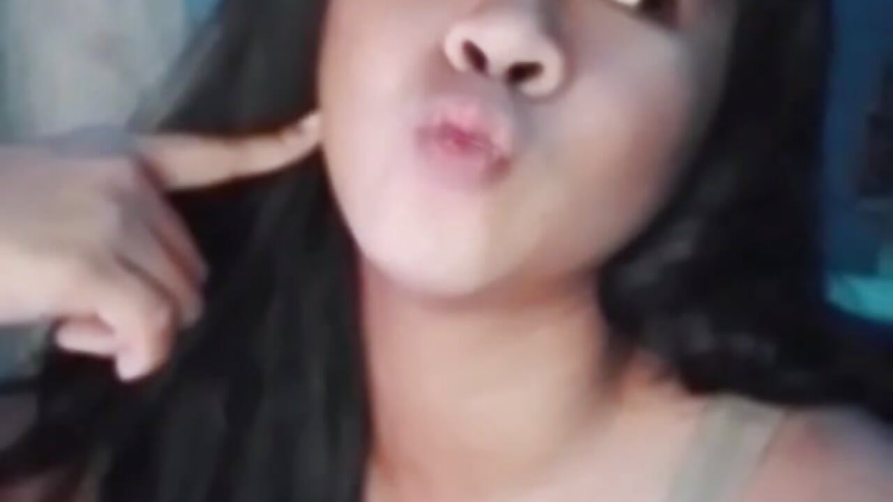 JustMe - video by honeyLushess cam model