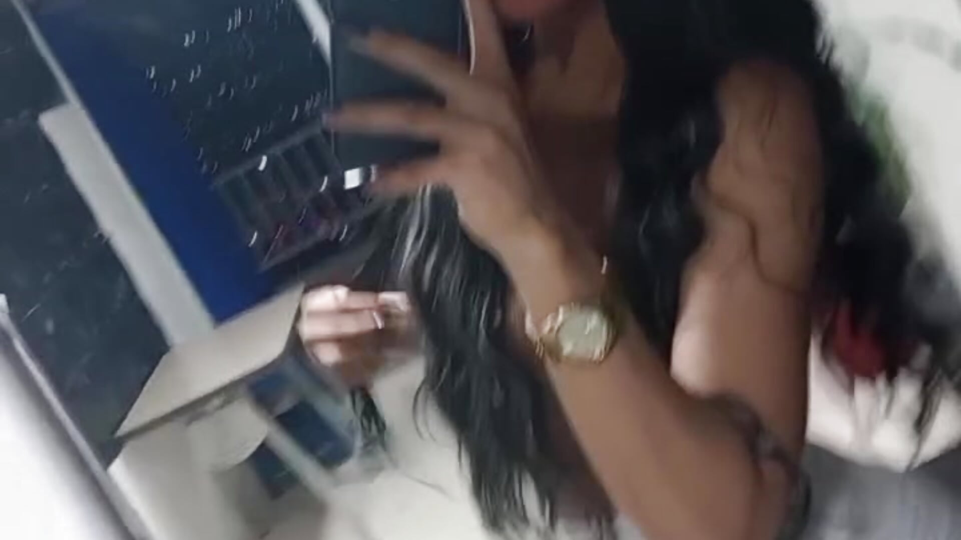 FB_VID_8380228429917095786
