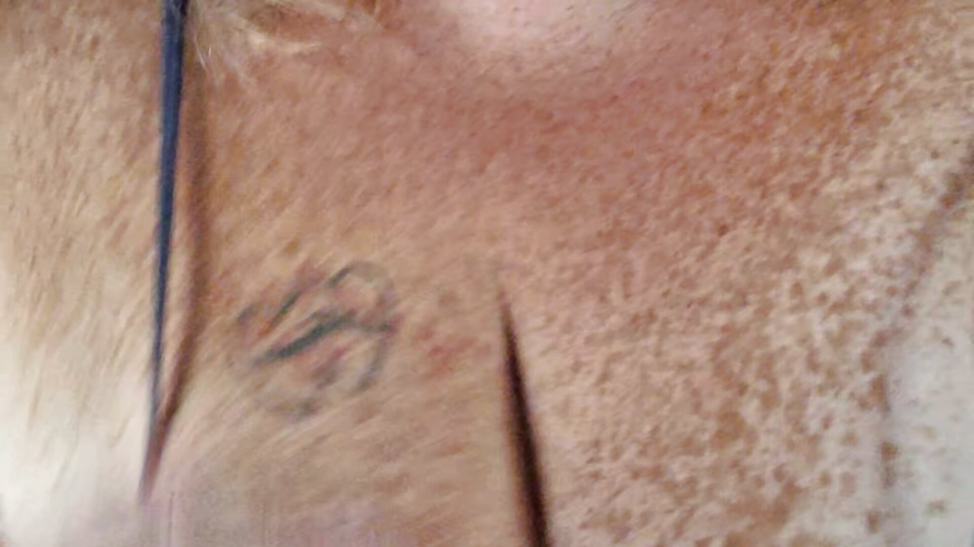 Titties - video by Courdles cam model