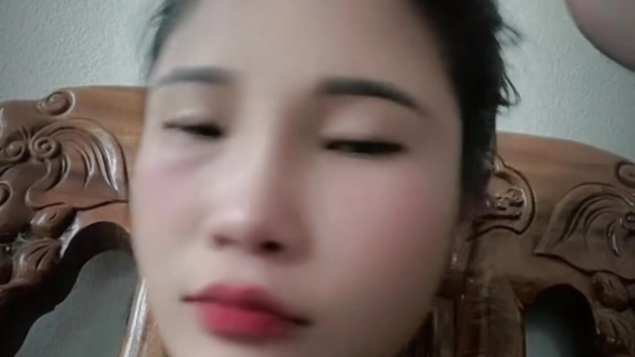 🥲Sad sometimes - vídeo de hello_mie modelo de câmara