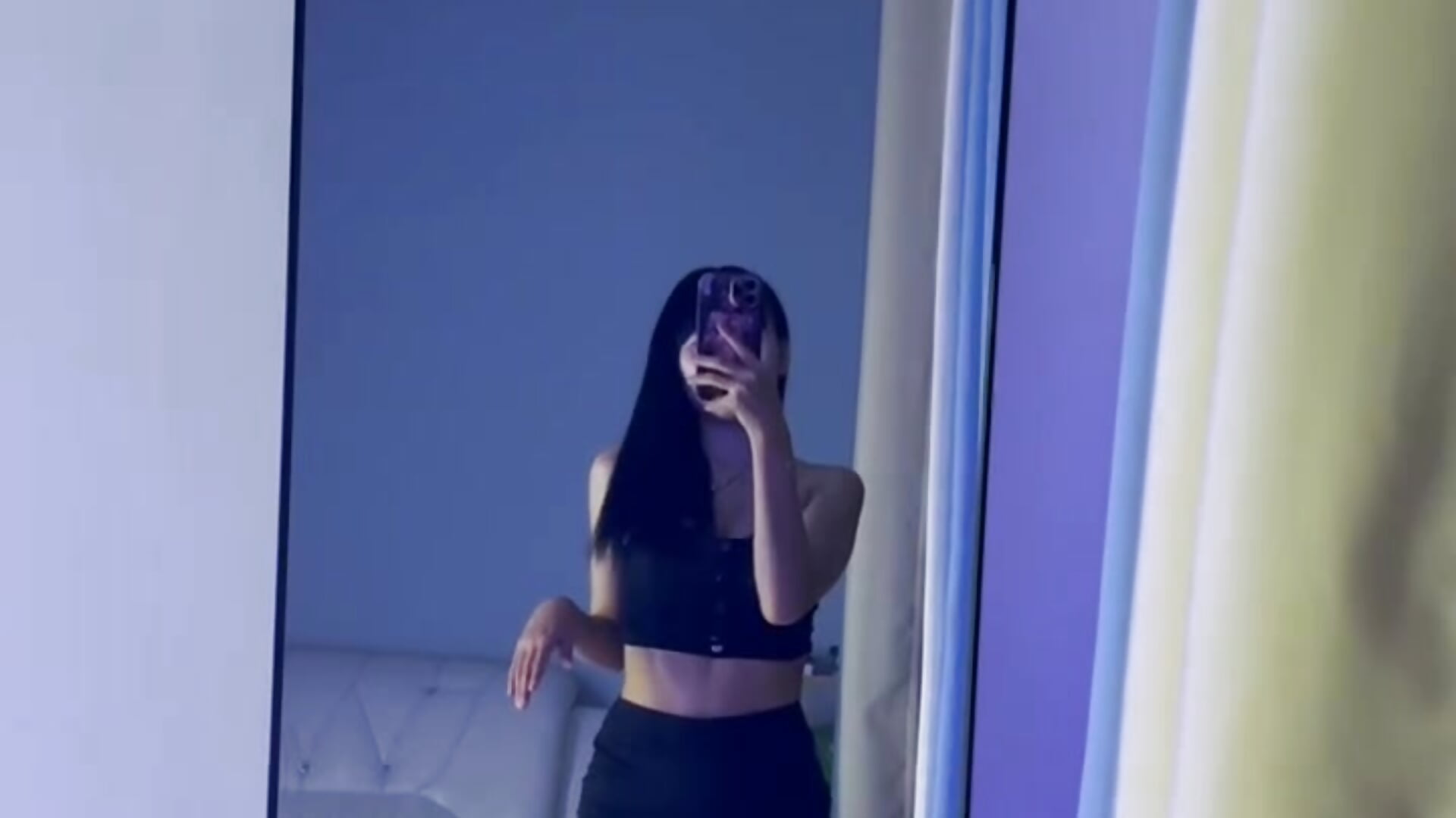 b80f6cd081954d988c6640a3dcf56ae1 - 77momomo 캠 모델의 동영상