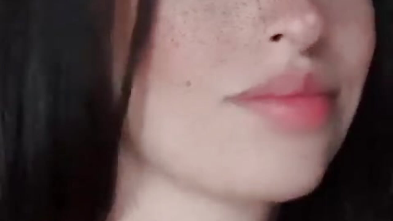 🤭 - video by alisson_972804 cam model
