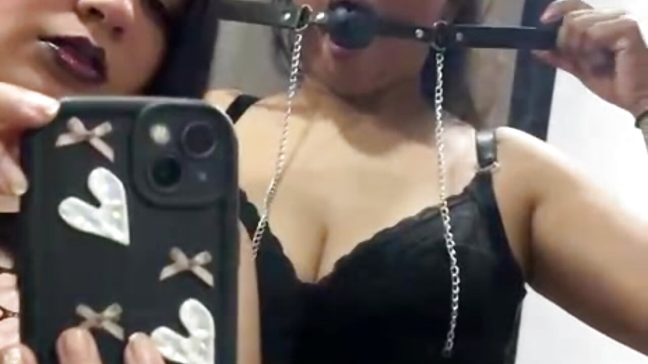 we are online you want a good show come here – video od webkamerové modelky camilahysarah