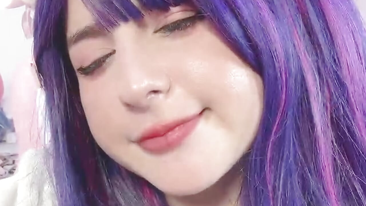 KISSS ❤️ - video by Natsuki_69 cam model