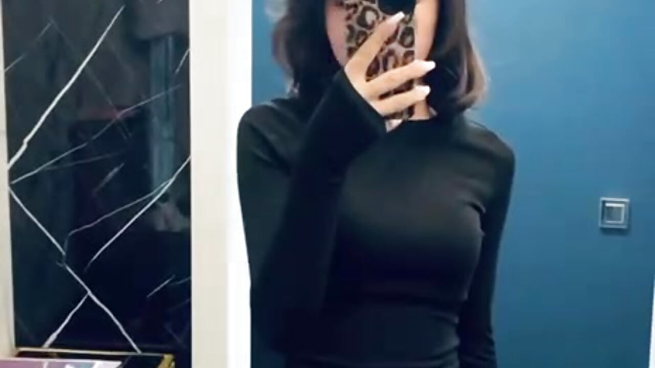 IMG_9671 - video by Aokina cam model