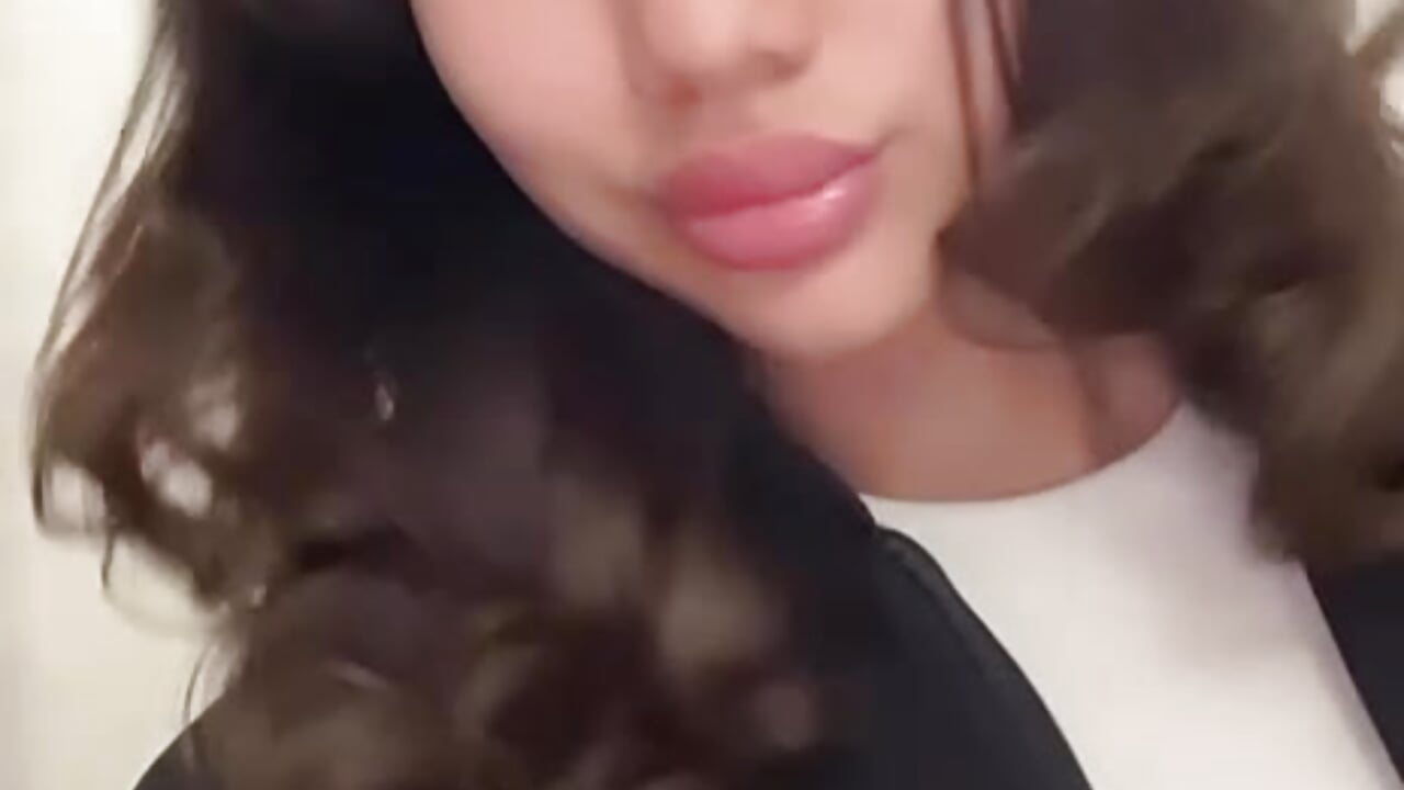 IMG_0286 - video by Aokina cam model