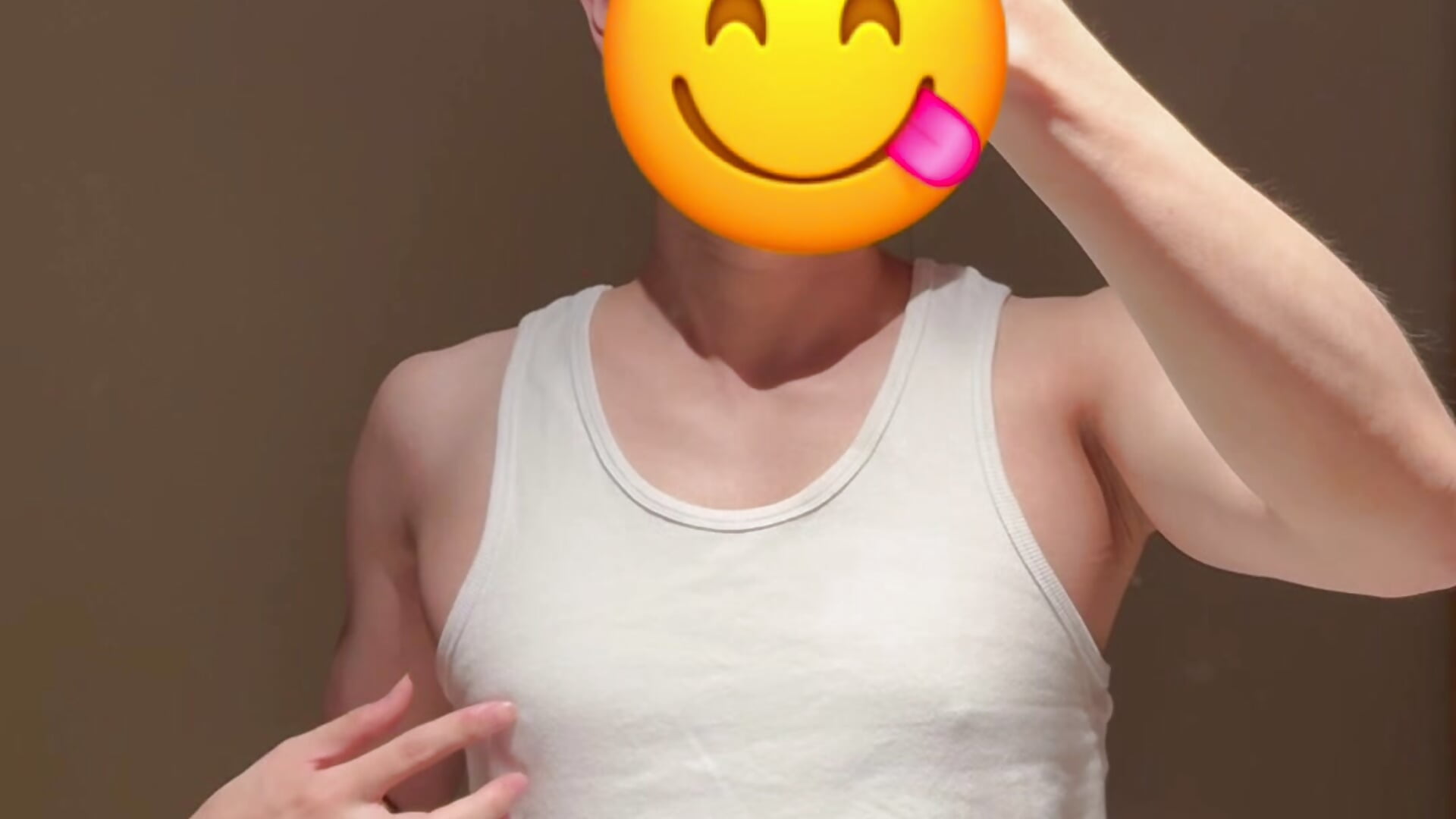 Play with nipple piercing not full version - video by _rearim_ cam model