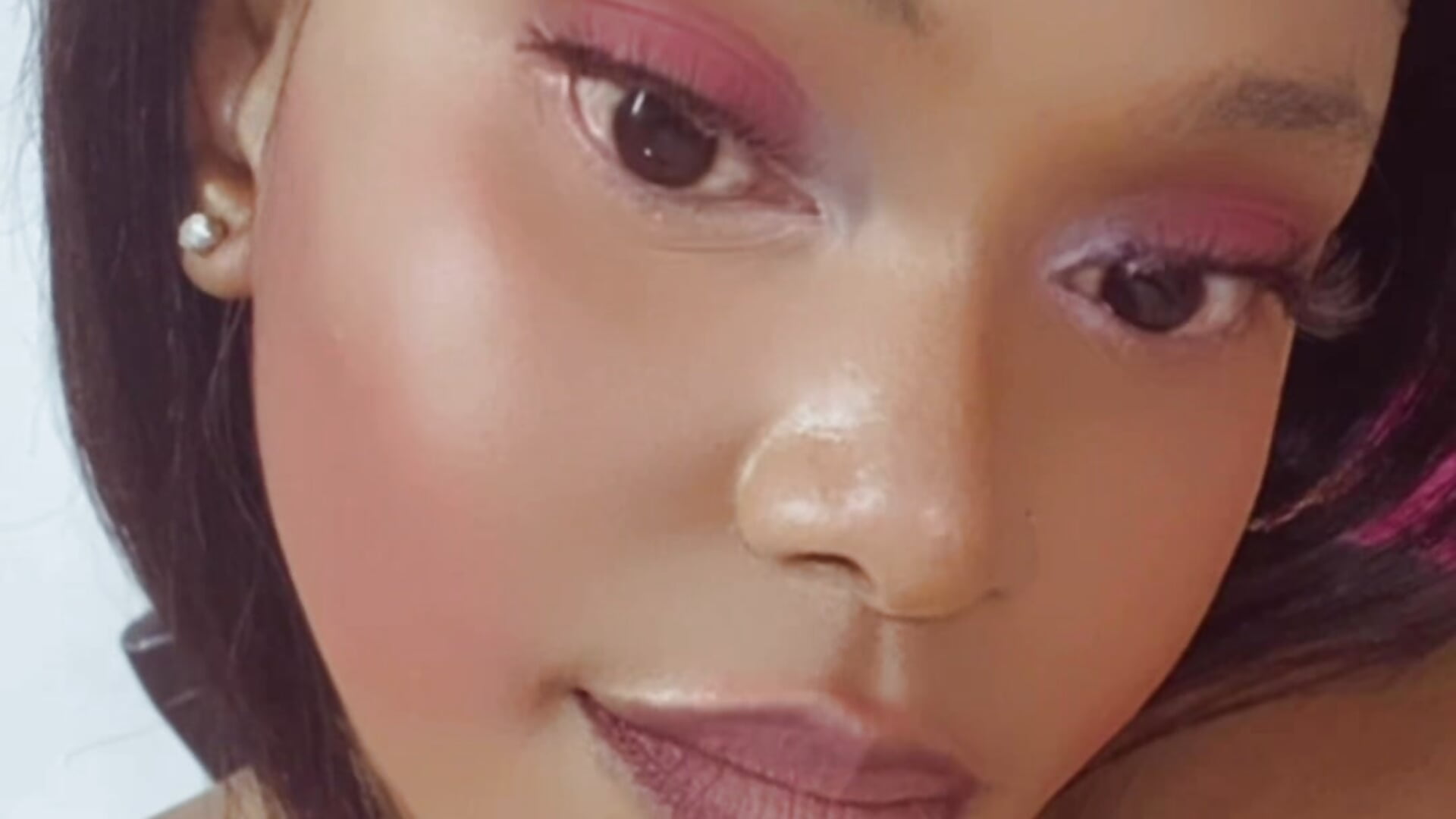 fc50f10f413b488c8b202e2167a7c740 - video by BarbieDollBoobz cam model