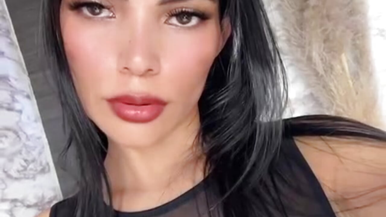 hot hot - video by AlisSon__hot cam model