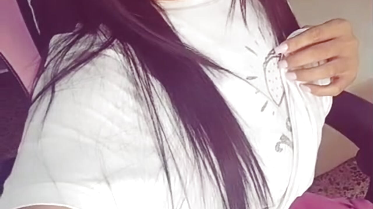 WhatsApp Video 2025-08-14 at 1,15,46 PM (2) - video by AlisSon__hot cam model