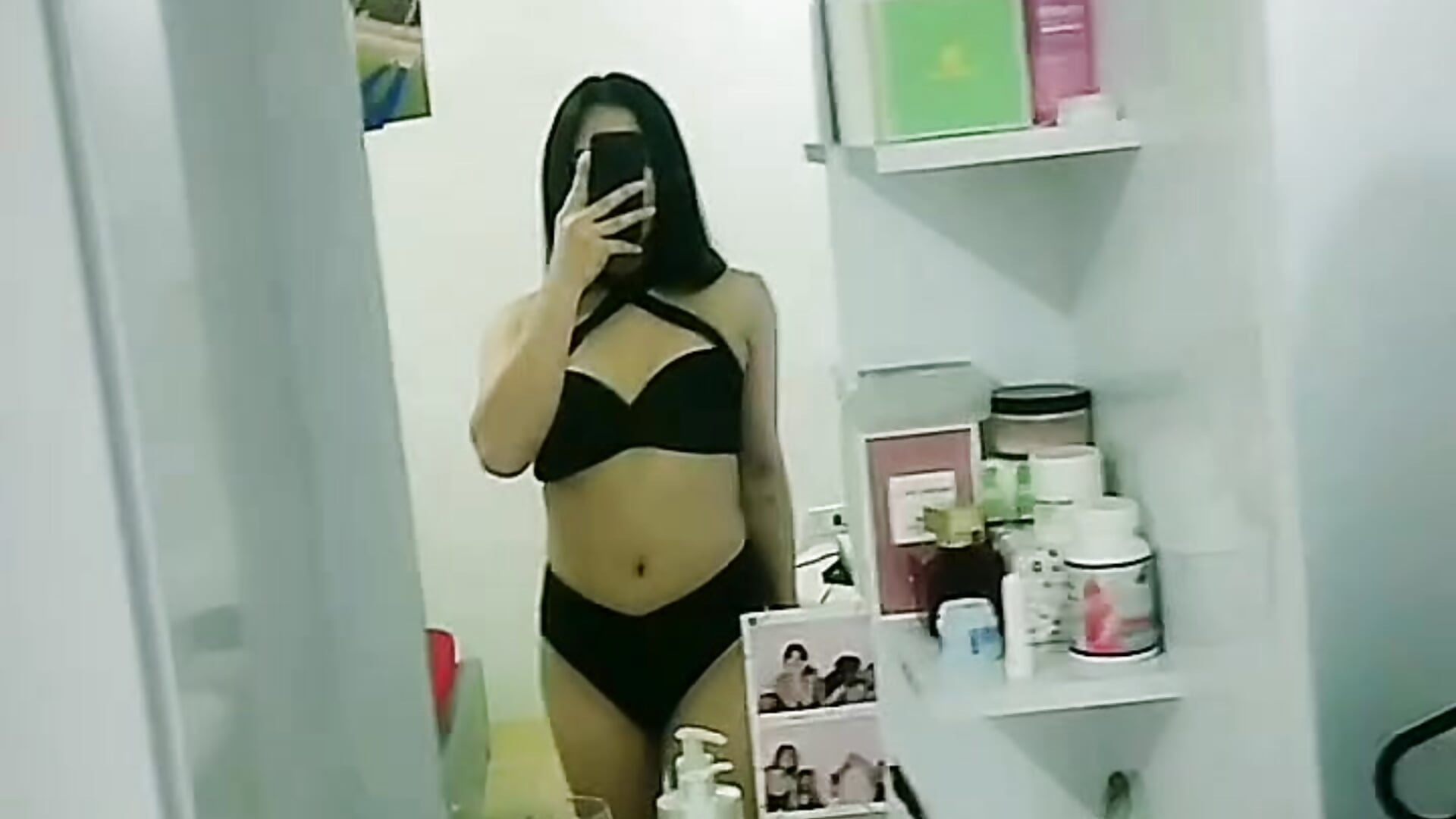 trim,8EFB49D9-317F-4BD1-A819-03CC7D0F67AB - video by TSalodia cam model