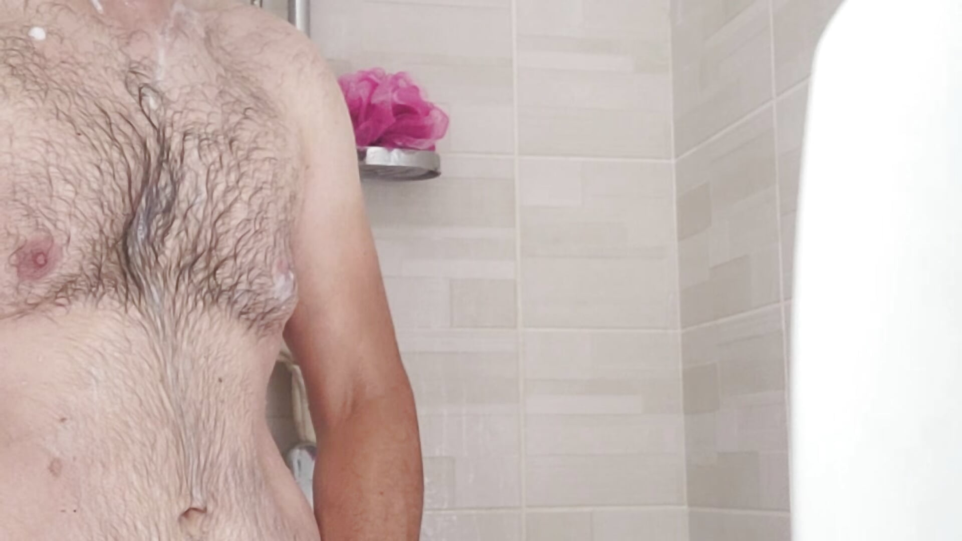 Je me caressé sous le douche 😈😈 - ক্যাম মডেল seee5928-এর ভিডিও