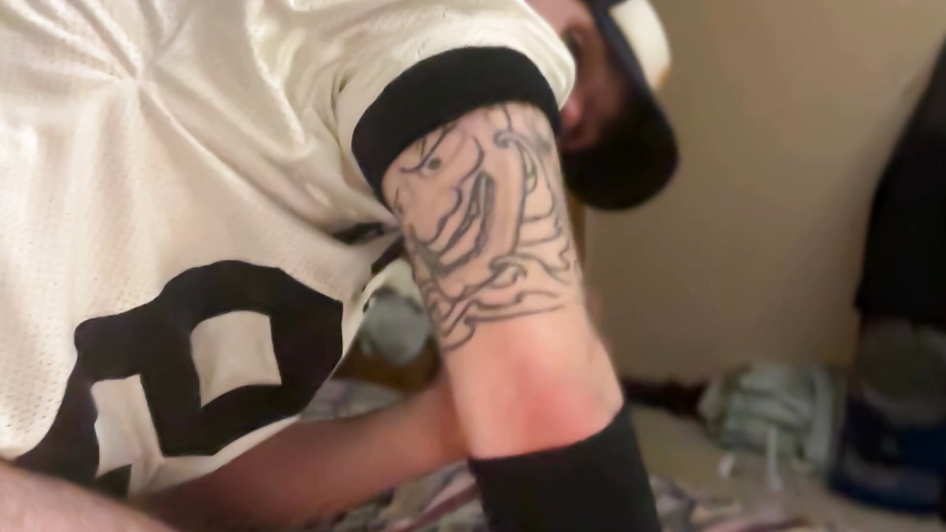 TATTS & SNEAK PEEK 🫣