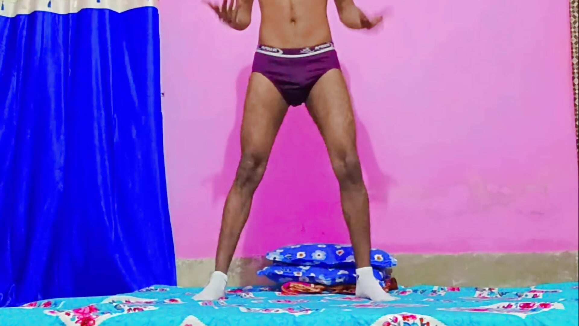 1000114305 - video by BlackCobraOwner cam model