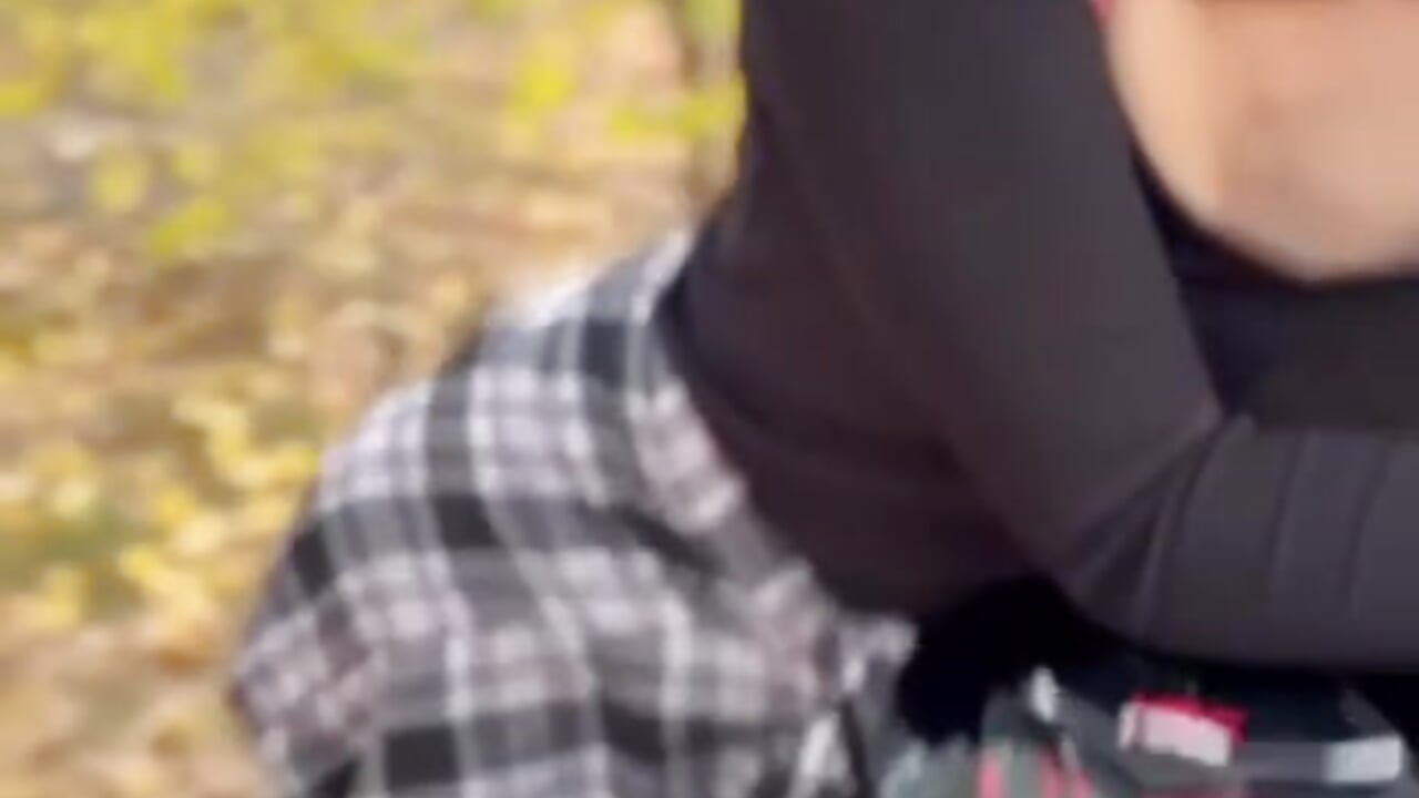 Watch my photo shoot ...  "find the visor" - video oleh model kamera Alice_Ayra