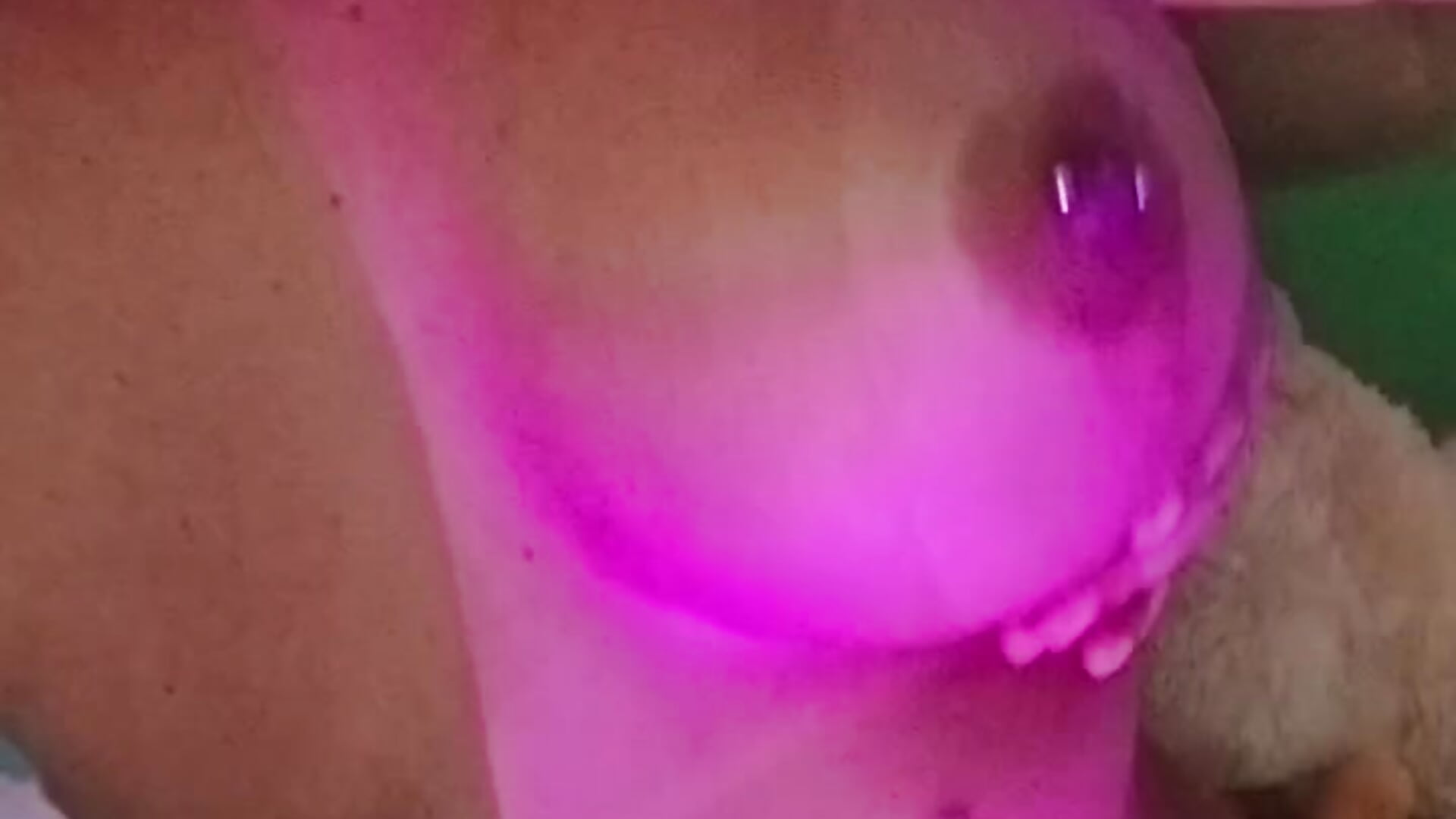 Anatomy - video av AuroraChest cam model