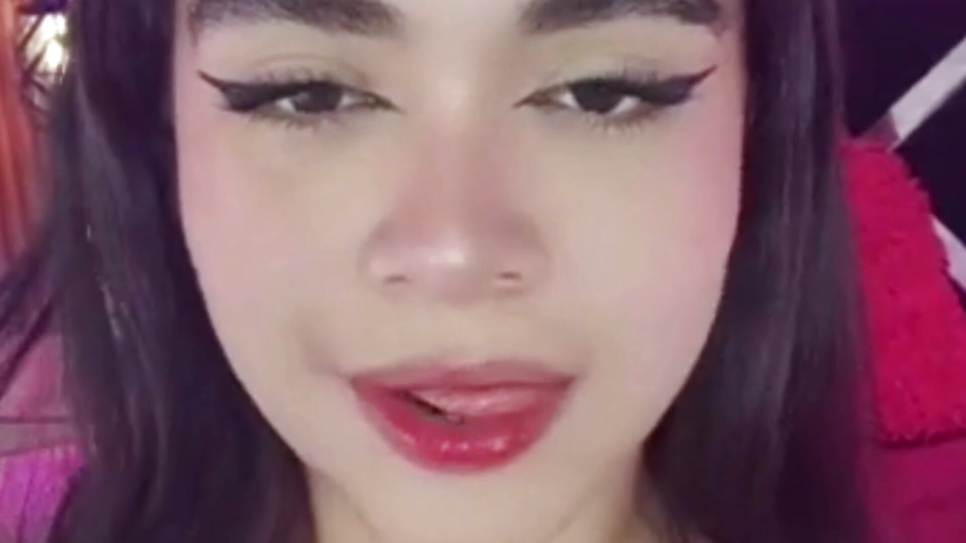 VALENTINE'S DAY - video của người mẫu cam KENDALL_ART