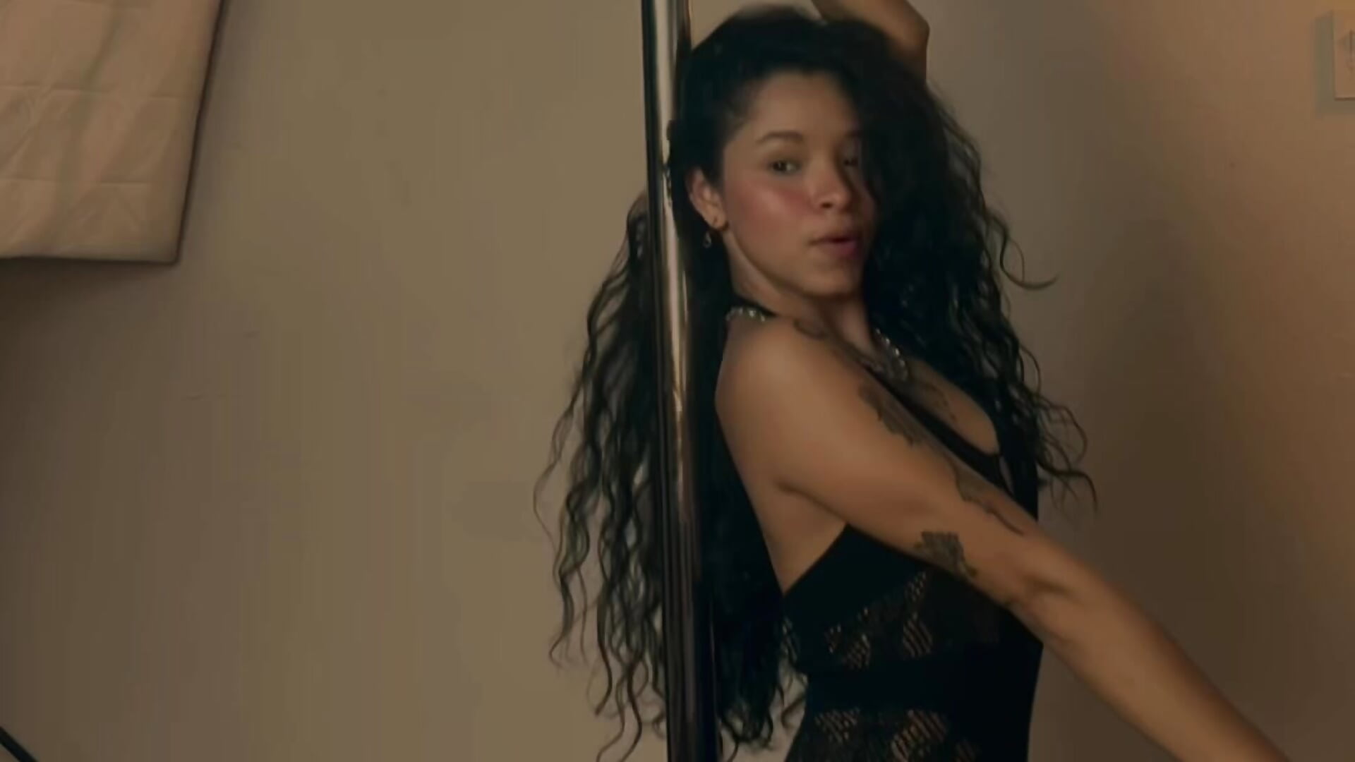 🫦 - video by AlahyaPalmerR cam model