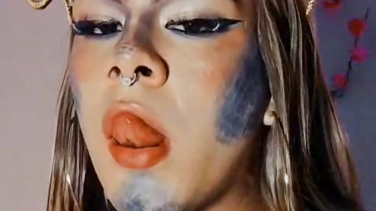 “Your devotion is my entertainment.” - video by Antonella_copper cam model