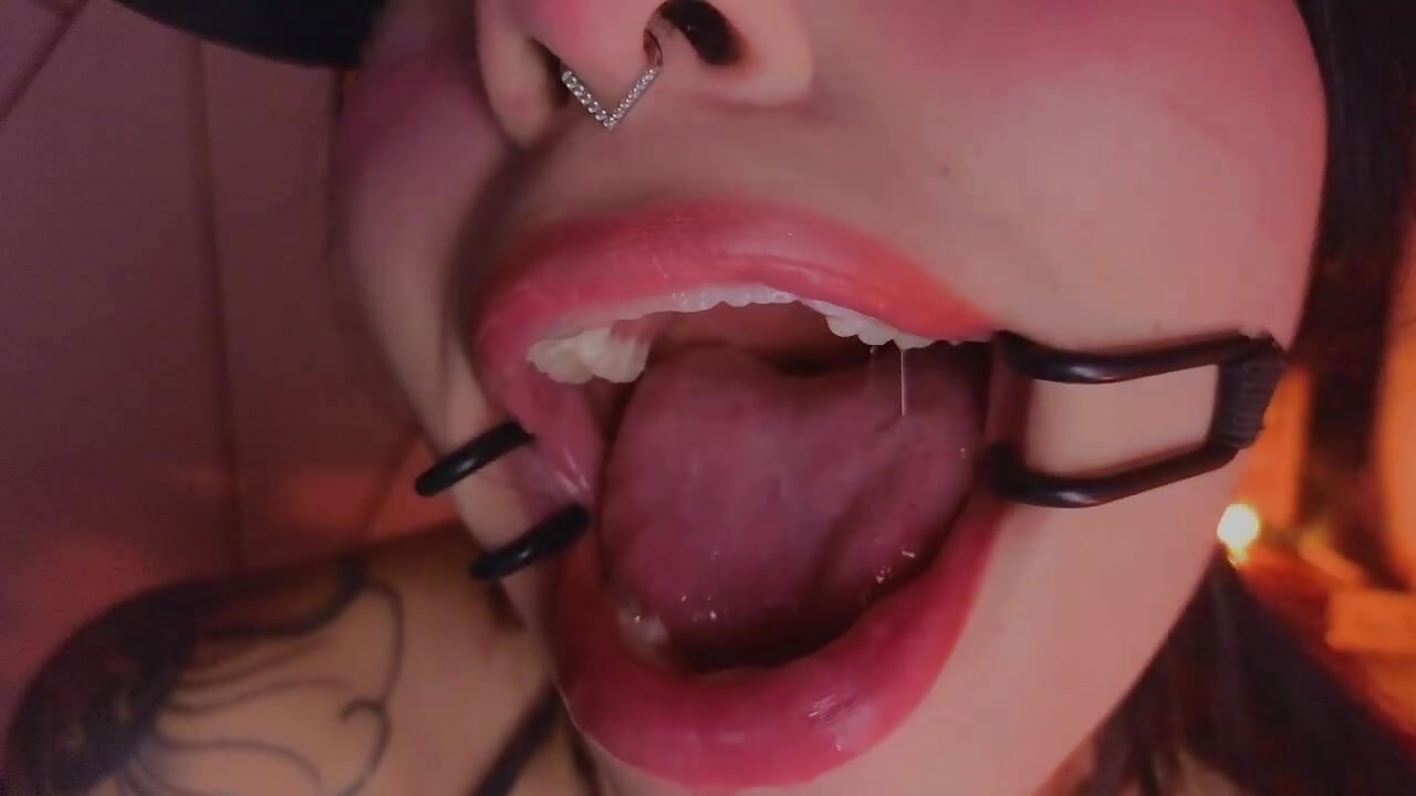 😈🌺 Destroy Holly Throat Pt 1 🌺😈