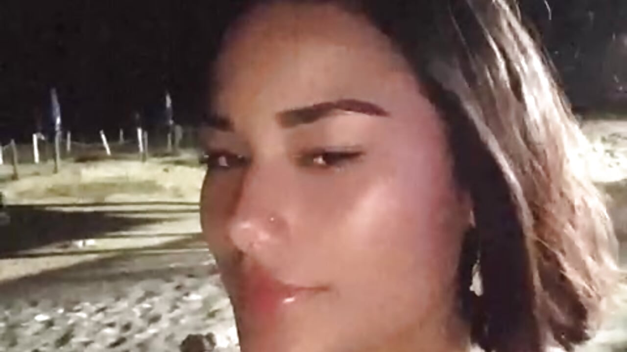 WhatsApp Video 2025-08-15 at 12.50.57.mp4 - video by alasska_18 cam model