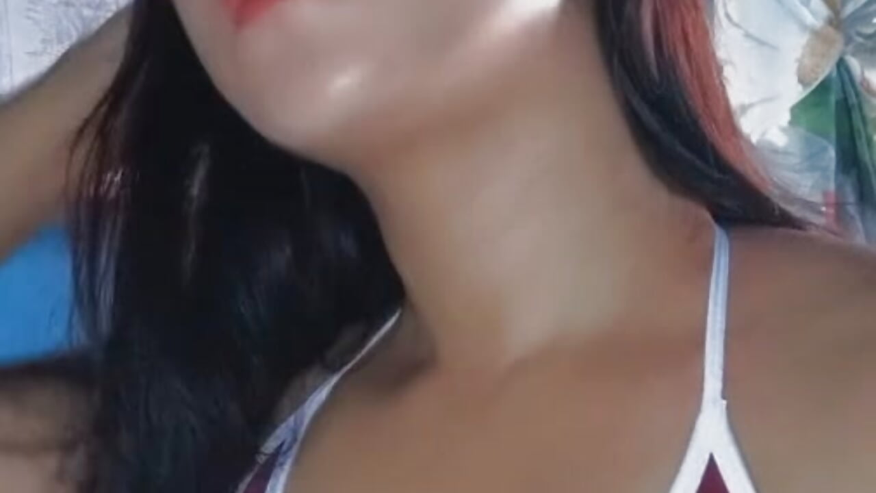 v0f025gc0000c83isvbc77u7oac5o460 - video by AluaArk