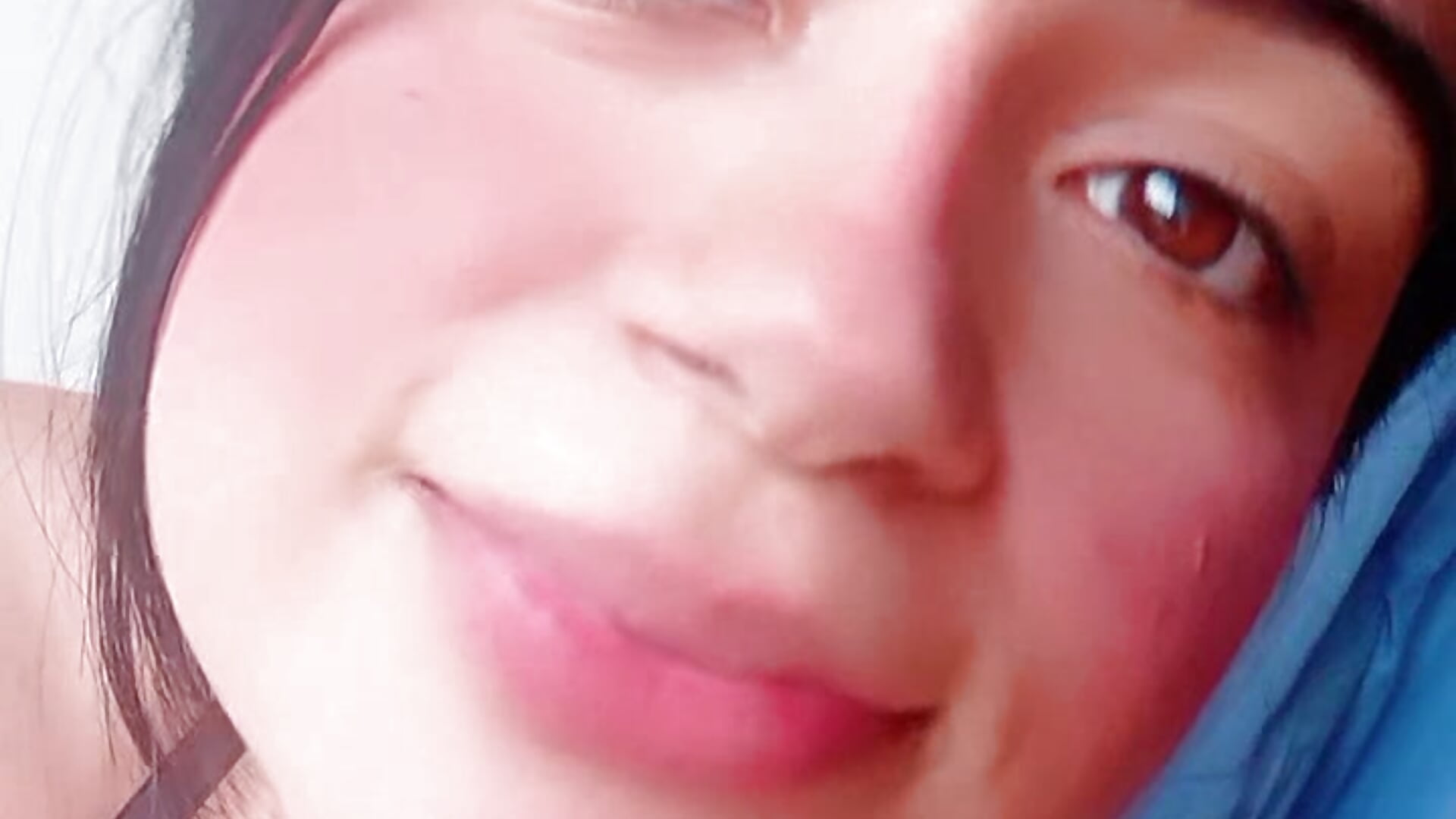 Con ganas de un beso - video oleh Marian_Zeller kamera model