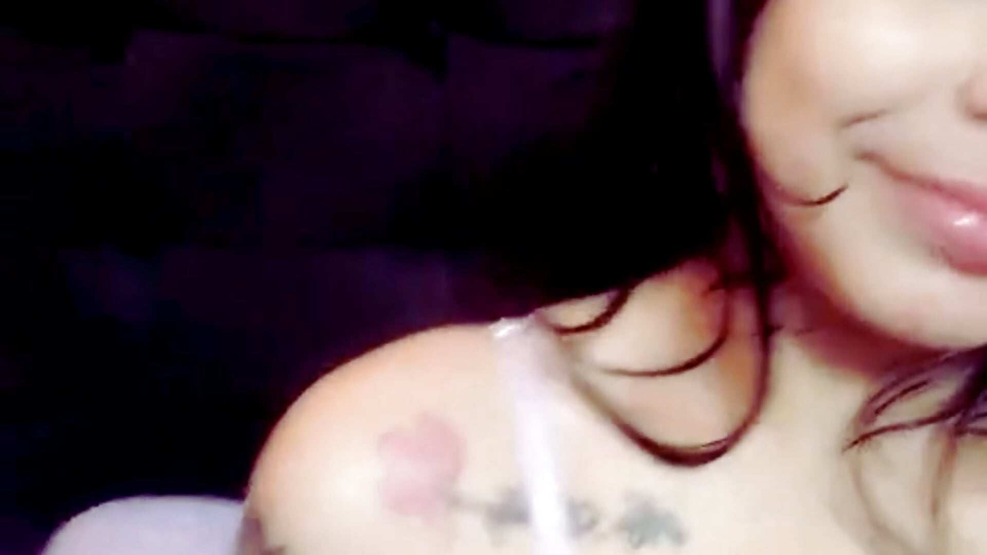 hi 😈 - video by brenda_smile33 cam model