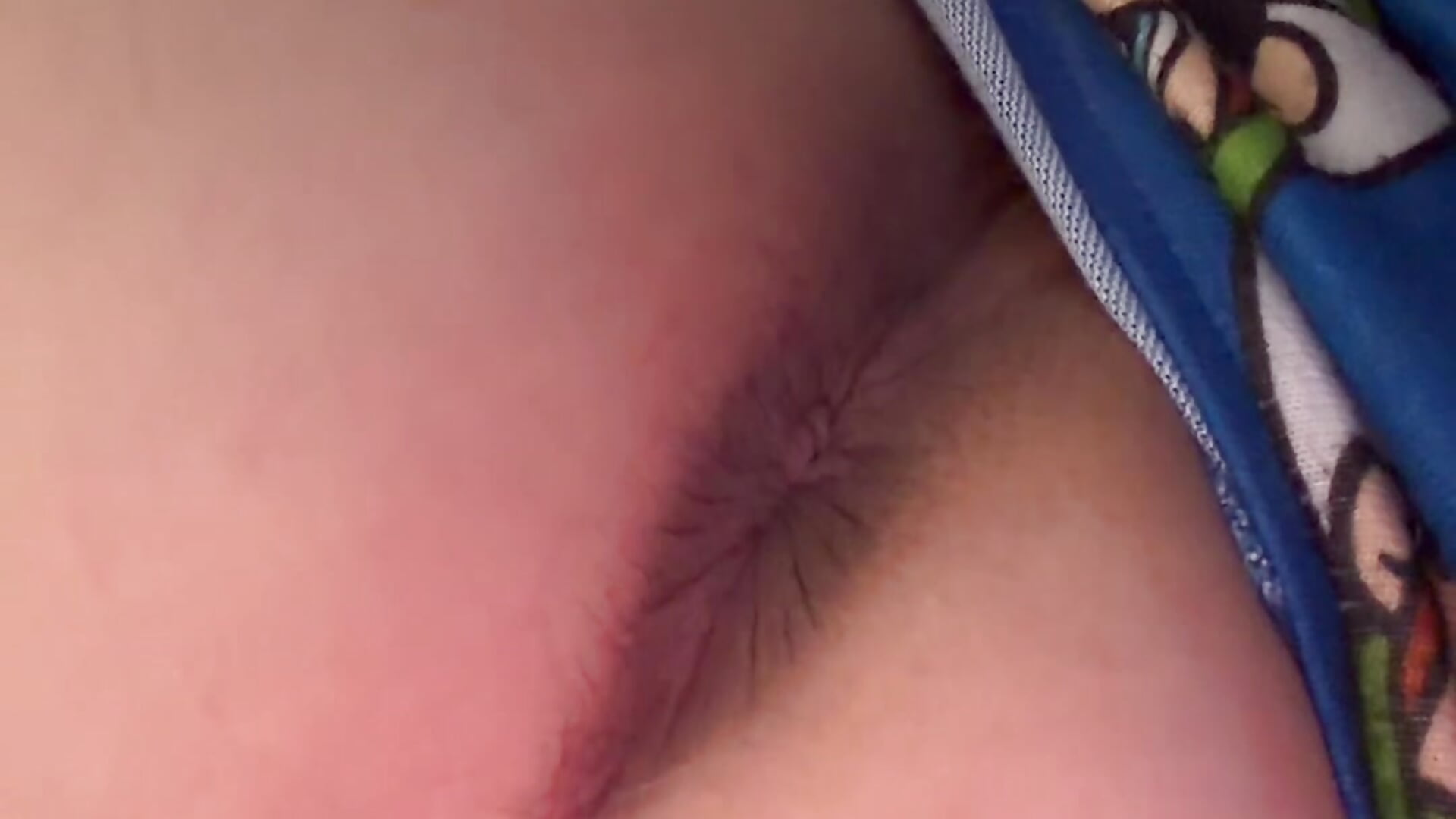 Fart - video od modelky/modela Vaua089