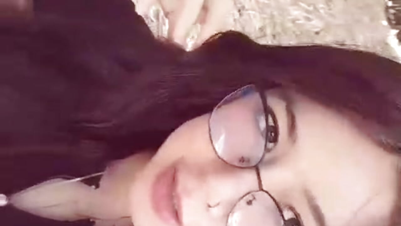 Me - video by Shalyn_Lux cam model