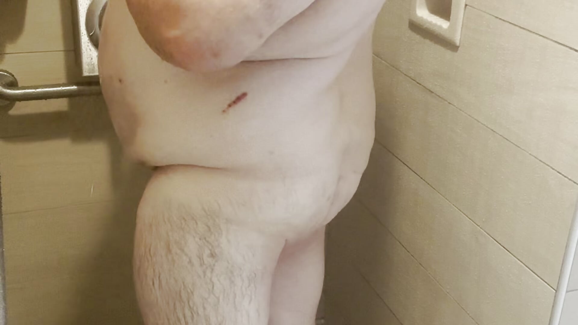Shower fun - video by big_teddy98 cam model